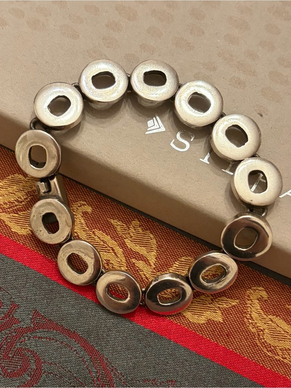 Rare Vintage Silpada Sterling Silver Linked Circles Bracelet B0361